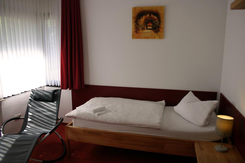 Haus Am Eberbach Hotel Stadtoldendorf Room photo